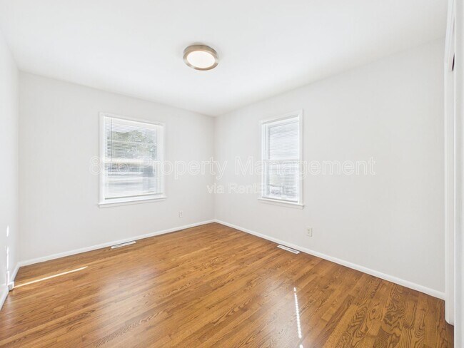 Building Photo - 7800 E 91 St