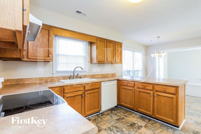 Building Photo - 4906 Riding Ridge Dr