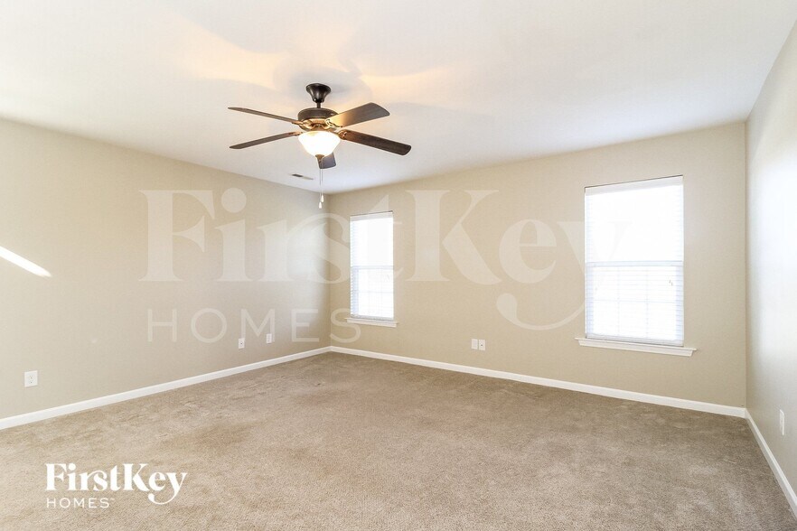 Building Photo - 5699 Misty Hill Cir