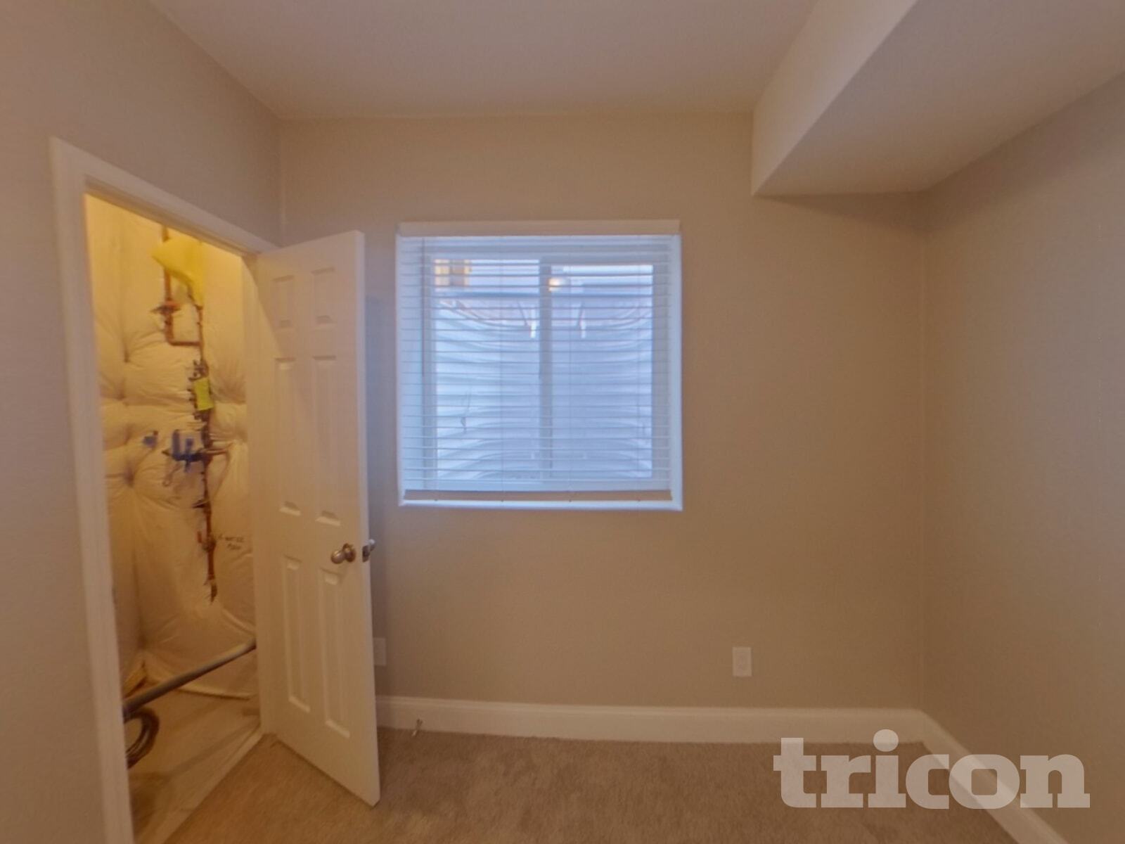 Building Photo - 1156 Raindrop Way