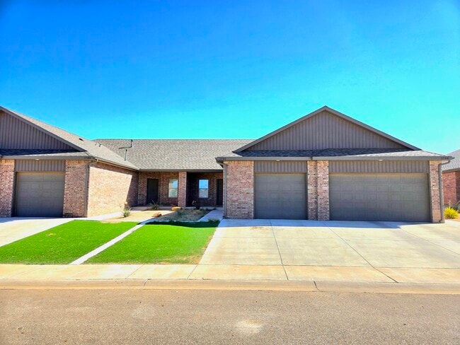 Primary Photo - 1706 Corpus Ave