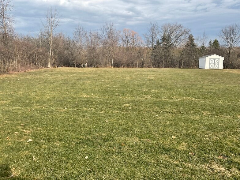 Back yard - 3661 E Lake Rd