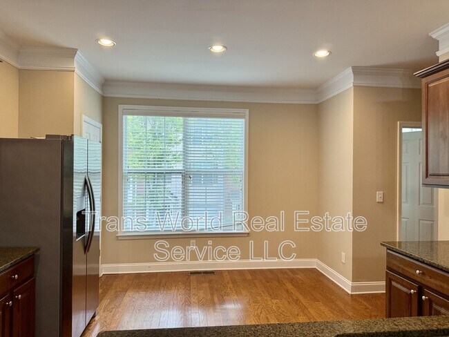 Building Photo - 5228 Wellsley Bend