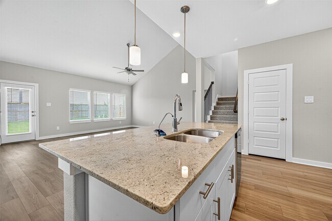 Building Photo - 3050 Marble Wy