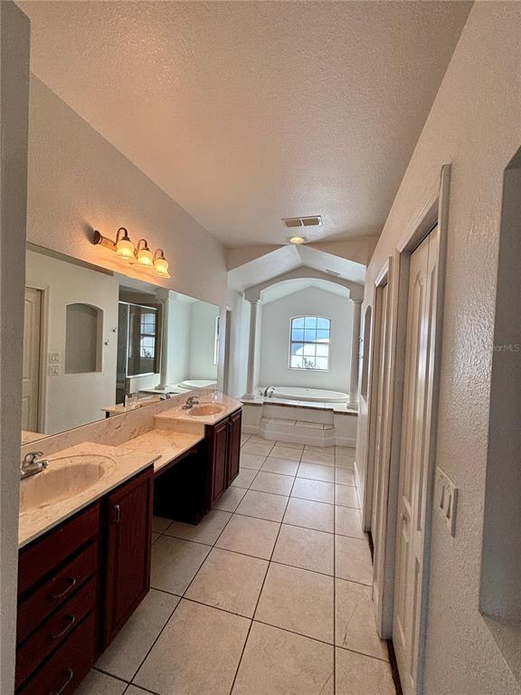 Building Photo - 331 Marion Oaks Trail