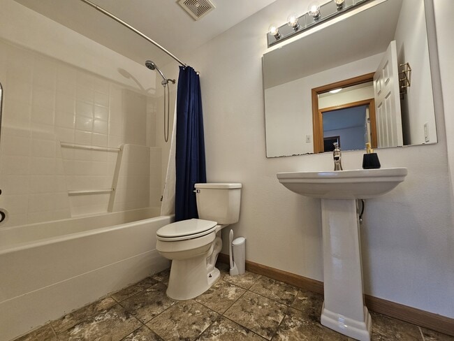 Building Photo - 508 Stickney Mountain Pl