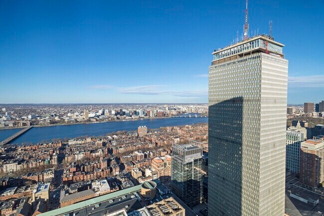 Building Photo - 1 Dalton St