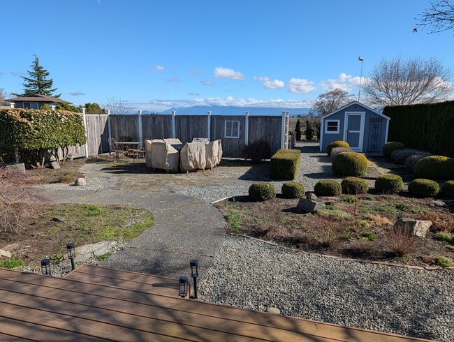 Building Photo - 14864 Channel Dr