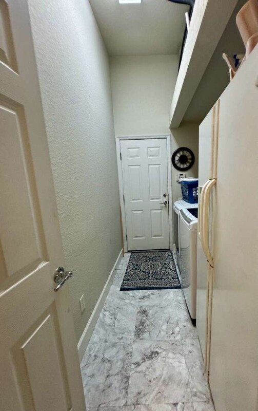 Building Photo - 1268 Toluke Point