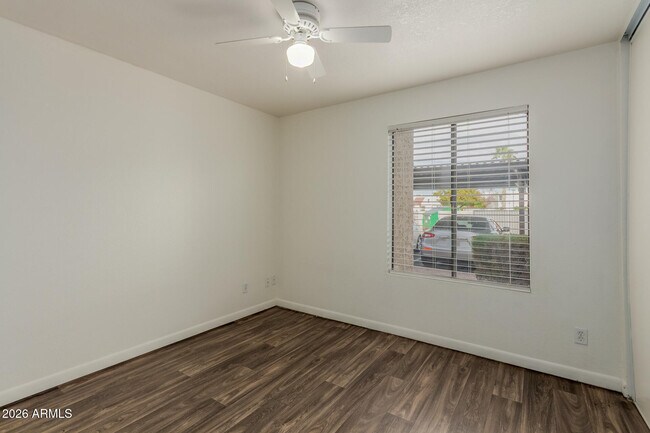 Building Photo - 5995 N 78th St