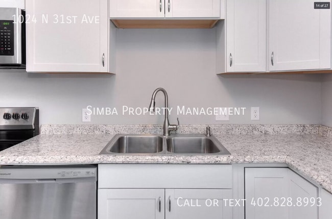 Building Photo - 1024 N 31st Ave