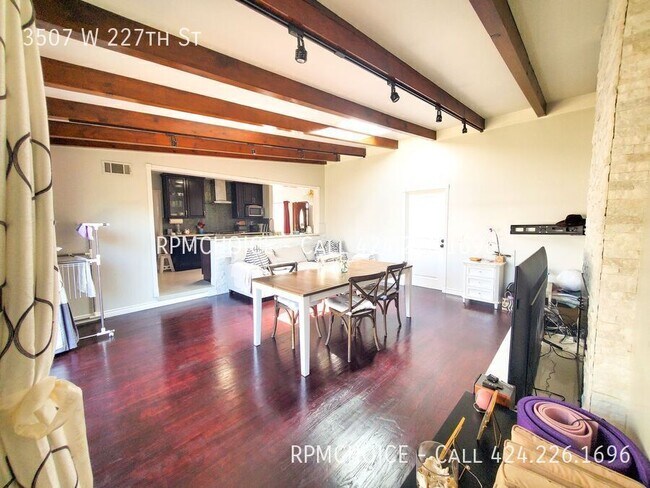 Building Photo - 3507 W 227th St