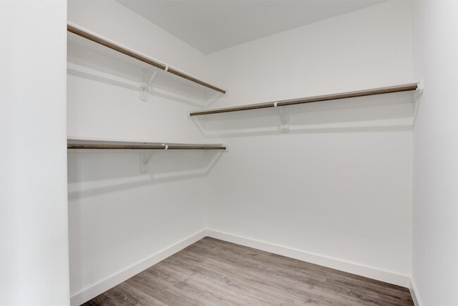 Building Photo - 8128 Sterlingshire St