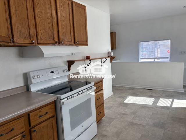 Building Photo - 617 2nd Ave S