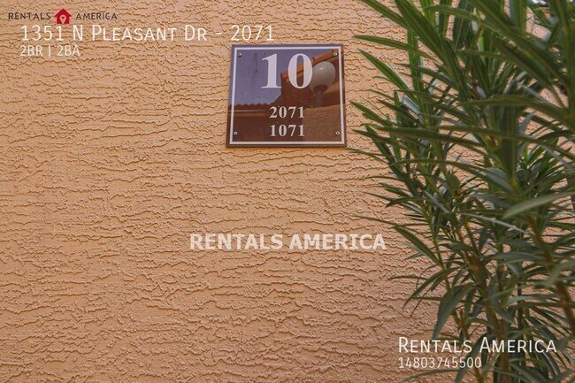 Building Photo - Upgraded Chandler Condo In Mirage Mark Res...