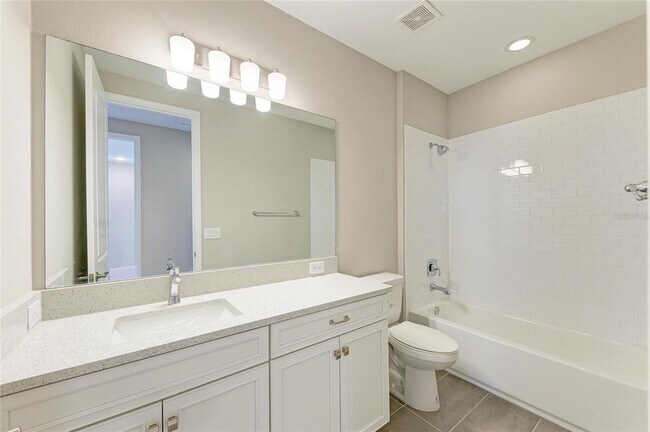 Building Photo - 4745 Antrim Dr