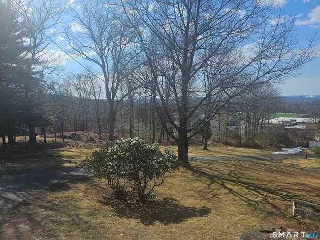 Building Photo - 932 Saybrook Rd