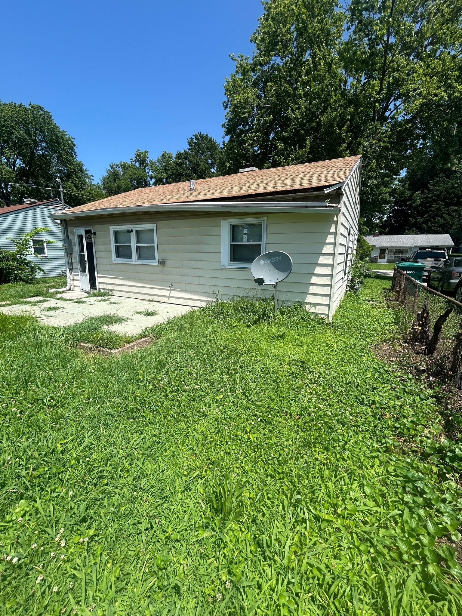 Building Photo - 12 Agnes Dr