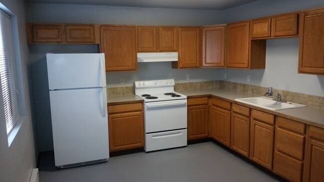 Kitchen - 830B South 11th Avenue