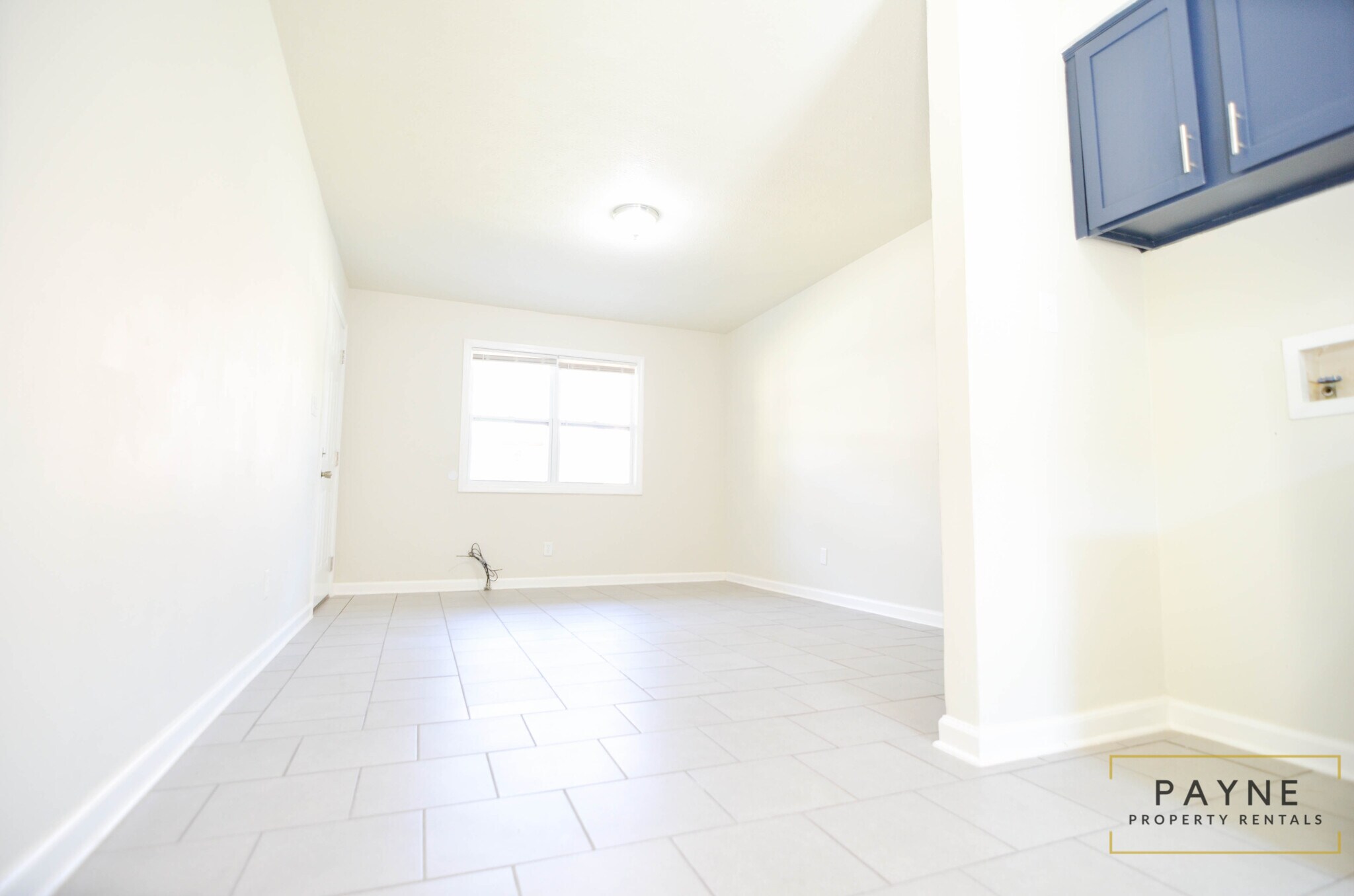 Building Photo - 4333 Rosemont Dr #A