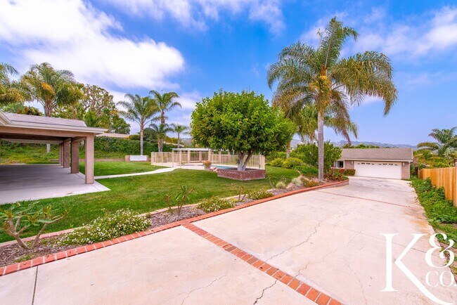 Building Photo - 1612 San Rafael Way