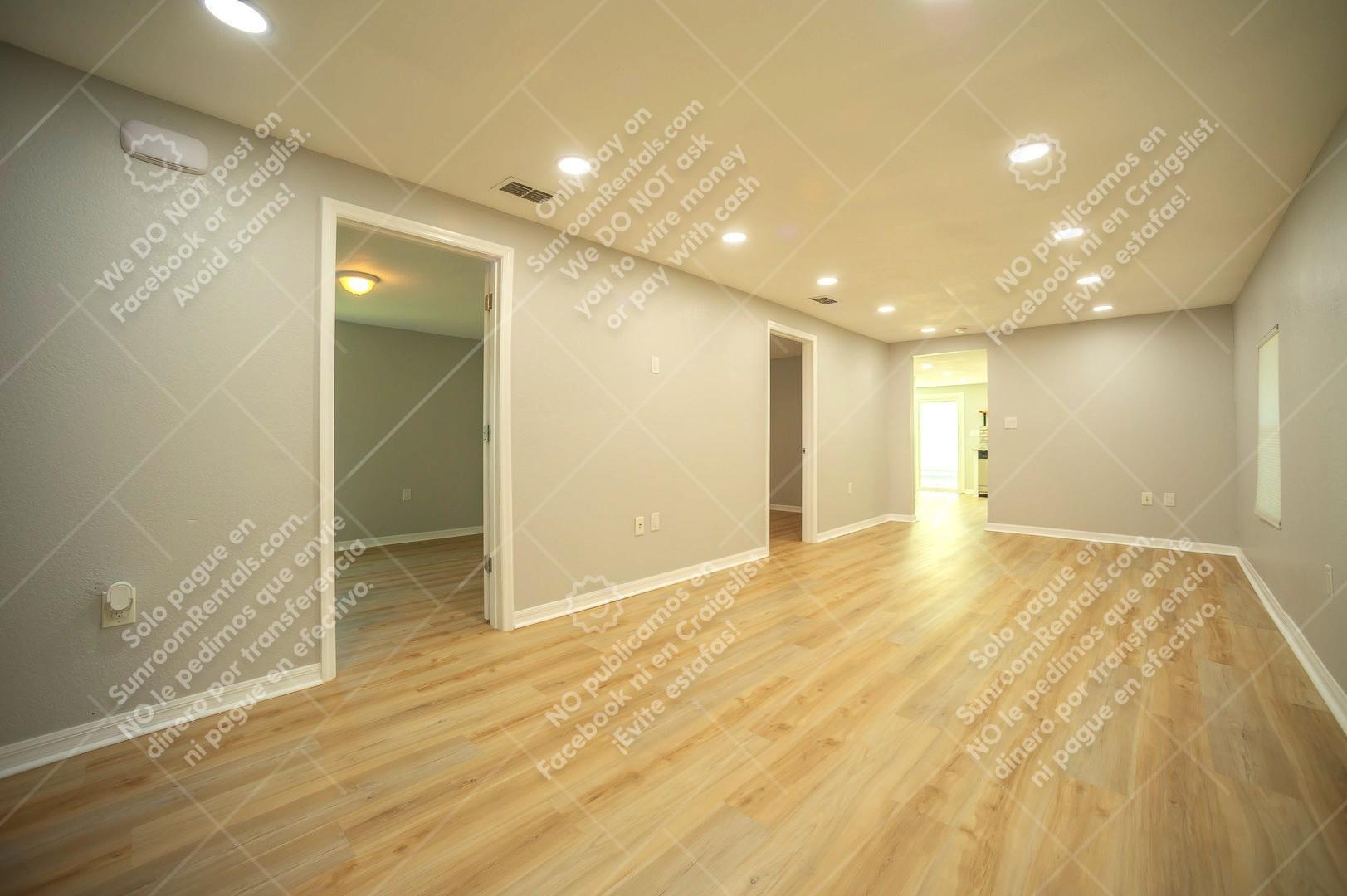 Building Photo - 4811 N 30th St