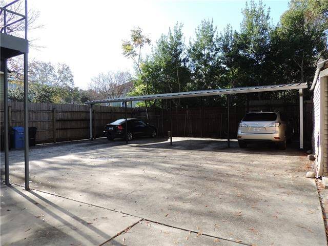 Building Photo - 7726 S Claiborne Ave