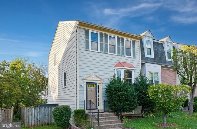 Building Photo - 7353 St Thomas Loop