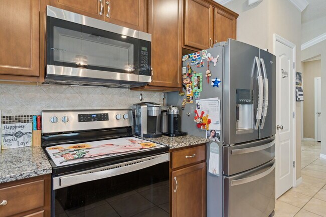 Building Photo - 5457 Animosh Ct