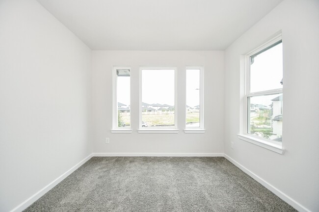 Building Photo - 21835 Erskine Peaks Pl