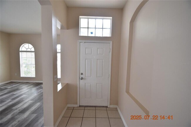 Building Photo - 11321 Flora Springs Dr