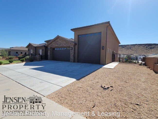 Building Photo - 6 br, 3.5 bath House - 2773 South 3440 West