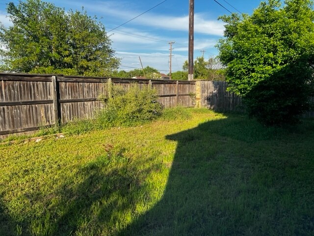 Building Photo - 5702 Sendero Spgs