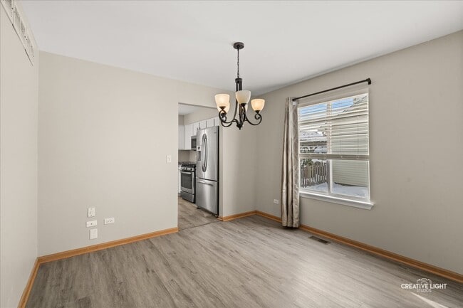 Building Photo - 2477 Smithfield Ct