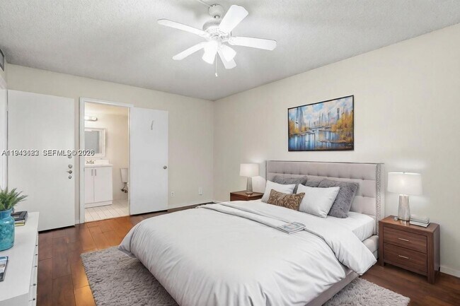 Building Photo - 251 SW 132nd Way