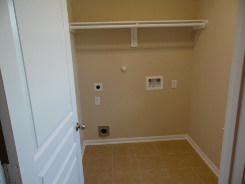 Building Photo - 2 Supiro Ct