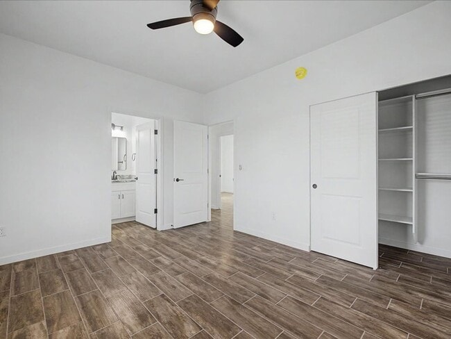Building Photo - 5655 E 29th St