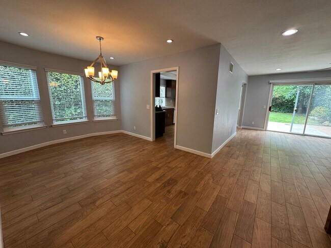 Building Photo - Agoura Hills Gem with Private Yard & HOA Pool