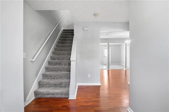 Building Photo - 3882 Waldrop Ln