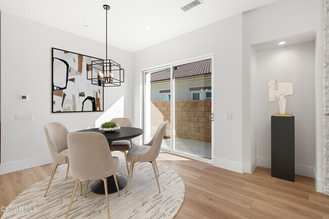 Building Photo - 361 Toyon Ct