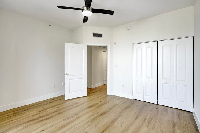 Building Photo - 110 N Federal Hwy