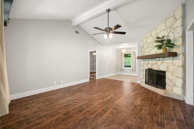 Building Photo - Ranger Creek Gem