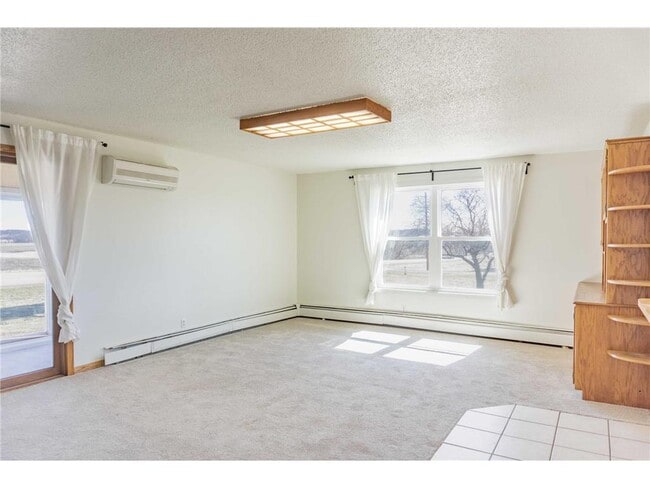 Building Photo - 5690 County Rd 10