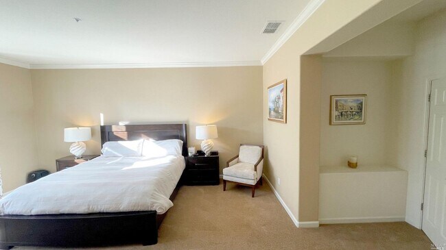 Building Photo - 41 Presidio Dr