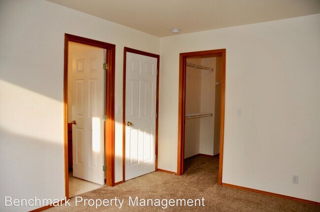 Building Photo - 3 br, 2 bath House - 5769 N. LaChaise Lane