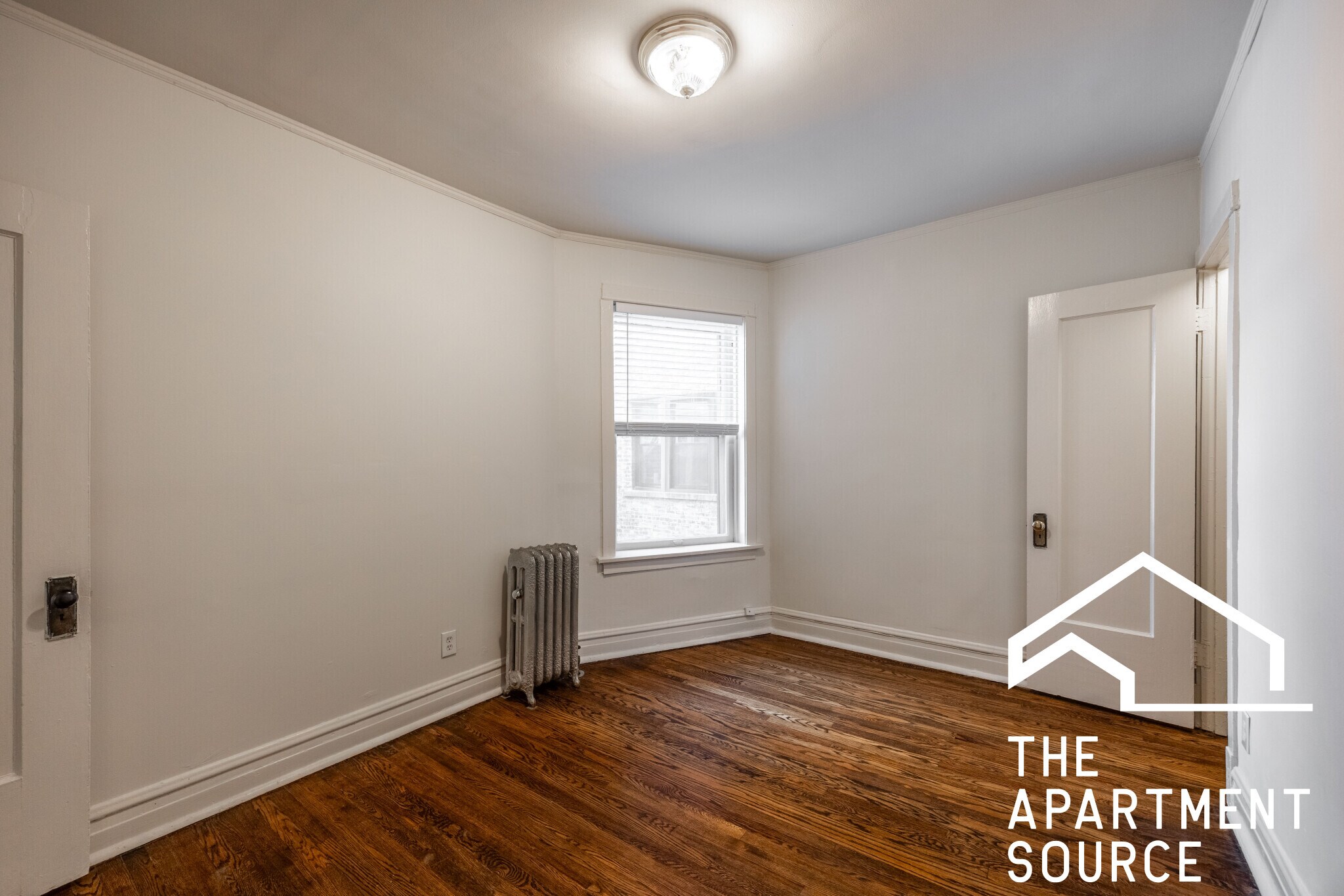 Building Photo - 1432 W Jonquil Ter