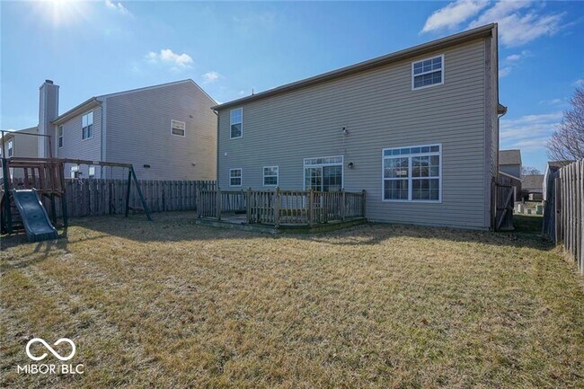 Building Photo - 12325 Schoolhouse Rd