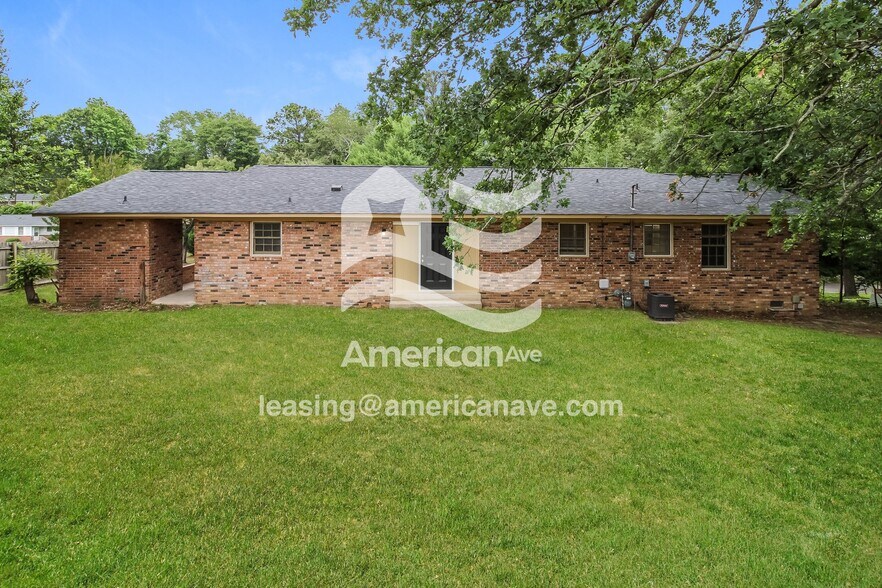 Building Photo - 7316 Pinedale Dr