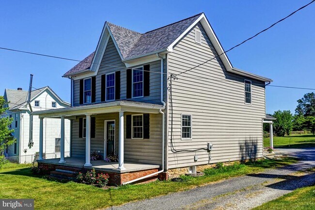 Building Photo - 5404 Arcadia Ave