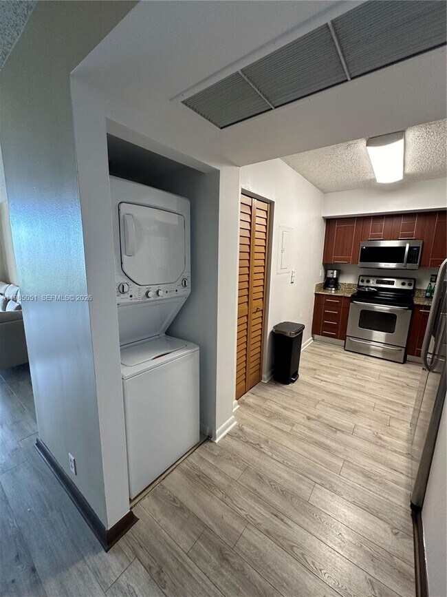 Building Photo - 3300 NE 191st St